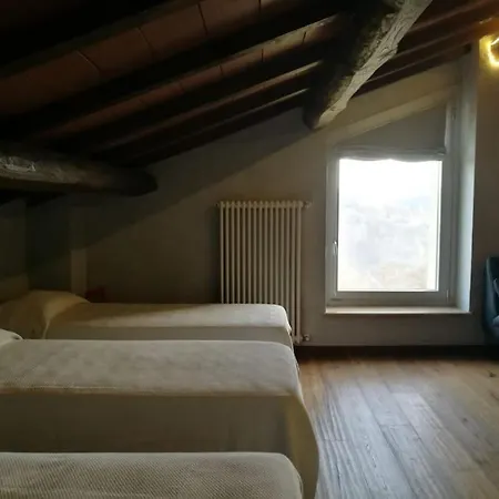 Casa Nel Ca Dla Cola * Mombasiglio